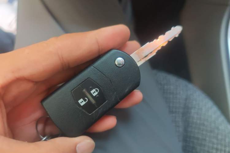 Used Mazda 6 2012 2.0L Automatic Fashion Edition Vehicle Key