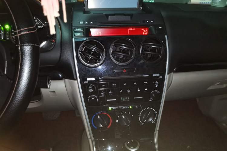 Used Mazda 6 2012 2.0L Automatic Fashion Edition Audio And AC Panel