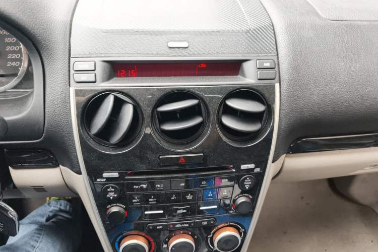 Used Mazda 6 2012 2.0L Automatic Fashion Edition Audio And AC Panel