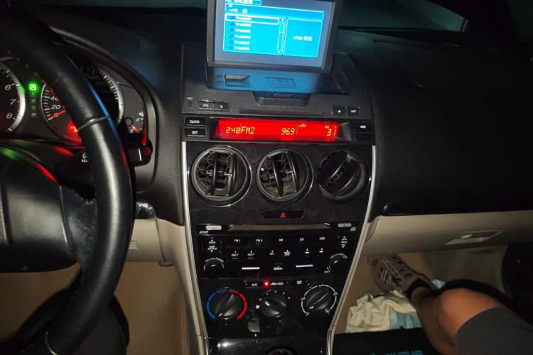 Used Mazda 6 2012 2.0L Automatic Fashion Edition Audio And AC Panel