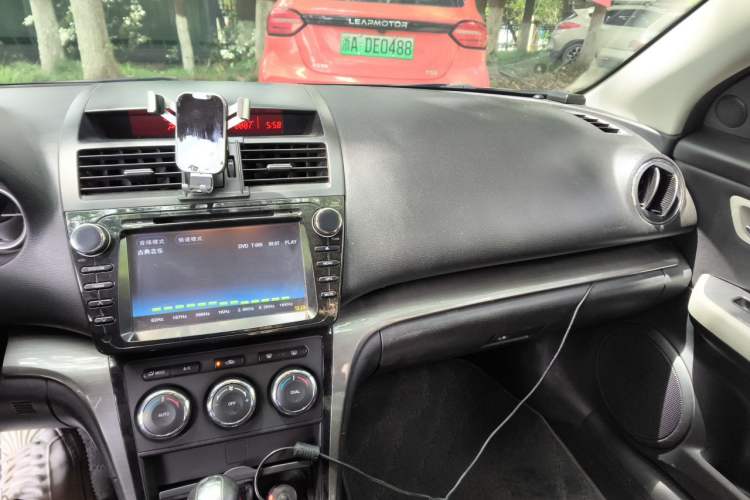 Used Mazda 6 2012 2.0L Automatic Elite Edition Audio And AC Panel