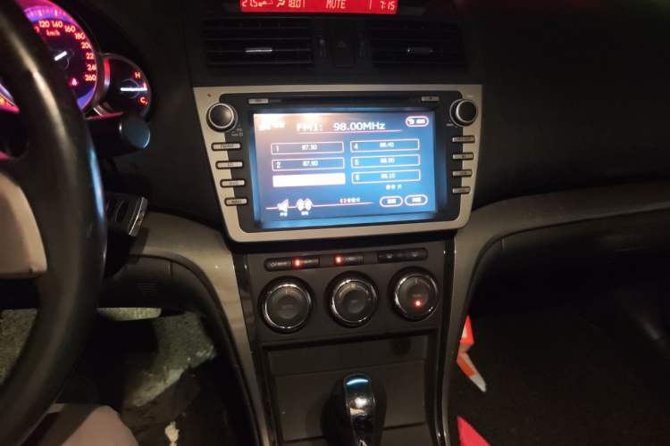 Used Mazda 6 2012 2.0L Automatic Elite Edition Audio And AC Panel