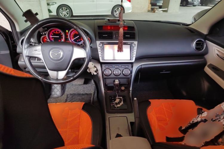 Used Mazda 6 2012 2.0L Automatic Elite Edition Center Console