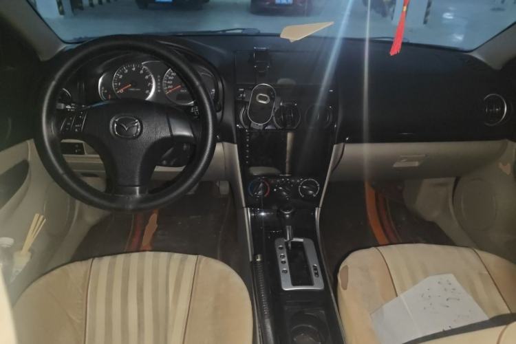 Used Mazda 6 2012 2.0L Automatic Fashion Edition Center Console