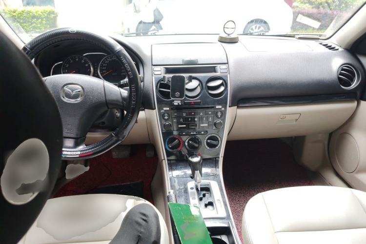 Used Mazda 6 2012 2.0L Automatic Fashion Edition Center Console