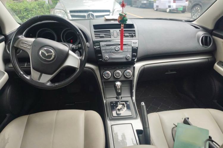 Used Mazda 6 2012 2.0L Automatic Elite Edition Center Console