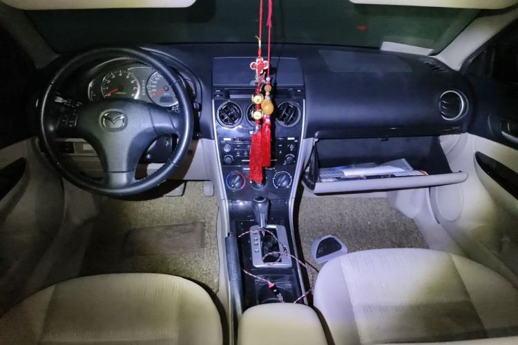 Used Mazda 6 2012 2.0L Automatic Fashion Edition Center Console