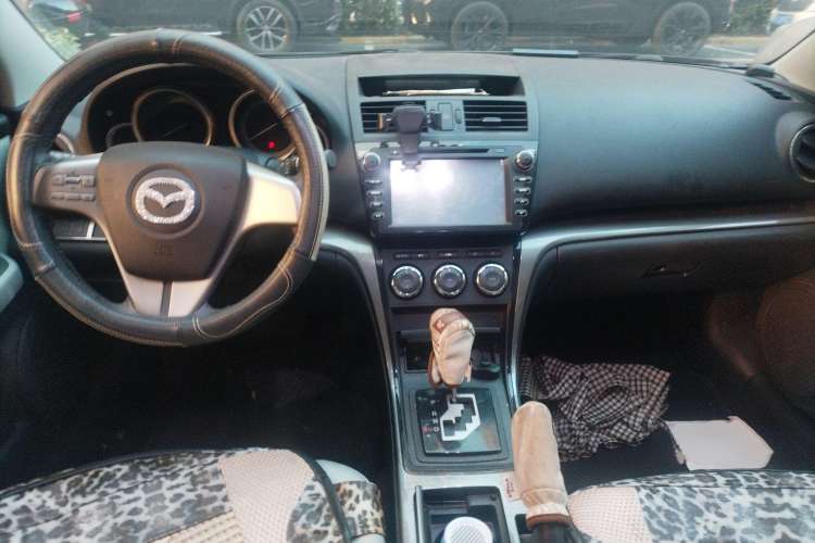 Used Mazda 6 2012 2.0L Automatic Elite Edition Center Console