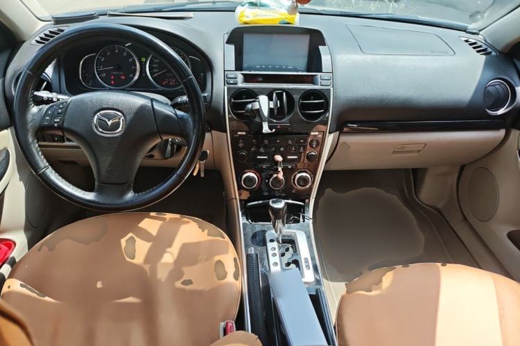 Used Mazda 6 2012 2.0L Automatic Fashion Edition Center Console