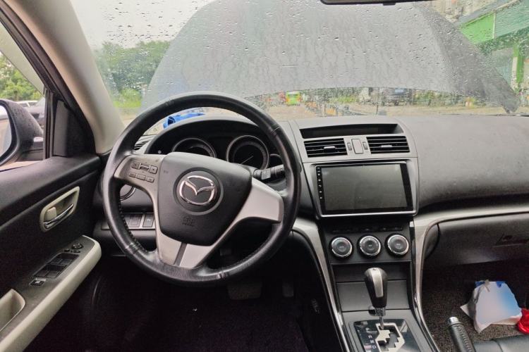 Used Mazda 6 2012 2.0L Automatic Elite Edition Center Console