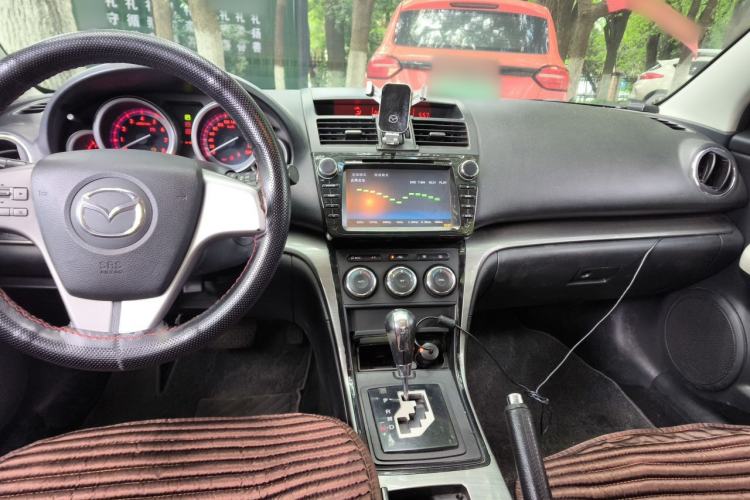 Used Mazda 6 2012 2.0L Automatic Elite Edition Center Console