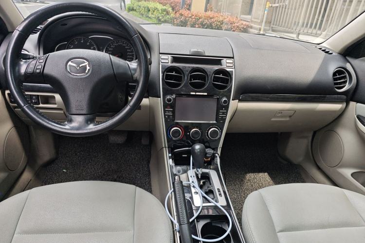 Used Mazda 6 2012 2.0L Automatic Fashion Edition Center Console