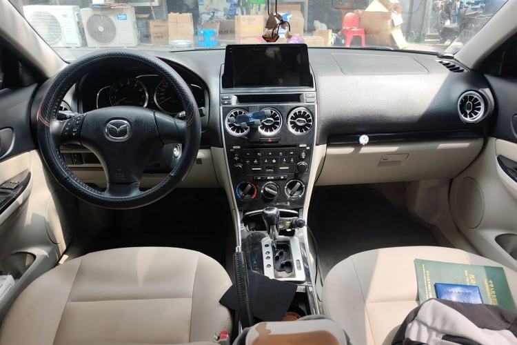 Used Mazda 6 2012 2.0L Automatic Fashion Edition Center Console