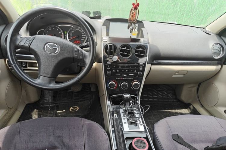 Used Mazda 6 2012 2.0L Automatic Fashion Edition Center Console