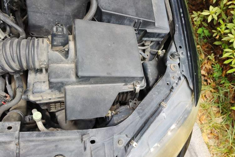 Used Mazda 6 2012 2.0L Automatic Fashion Edition Engine Bay Left
