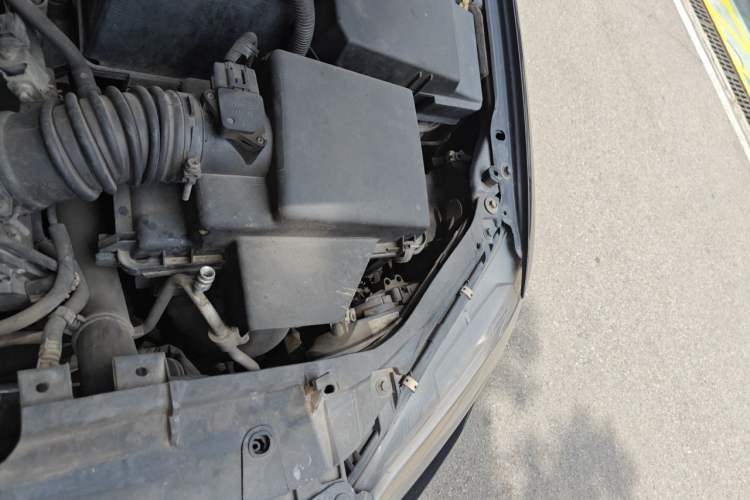 Used Mazda 6 2012 2.0L Automatic Fashion Edition Engine Bay Left