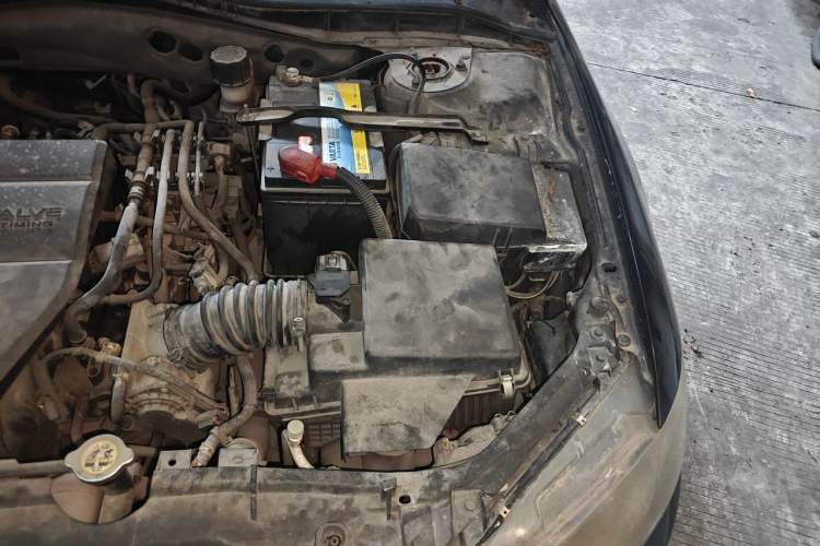 Used Mazda 6 2012 2.0L Automatic Fashion Edition Engine Bay Left