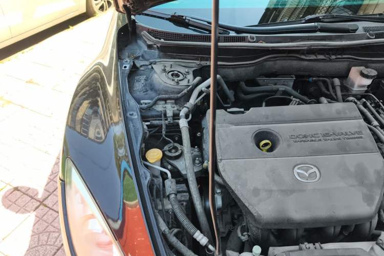 Used Mazda 6 2012 2.0L Automatic Elite Edition Engine Bay Right