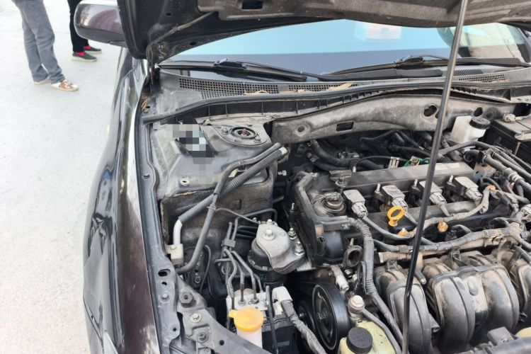 Used Mazda 6 2012 2.0L Automatic Ultra-Luxury Version Engine Bay Right