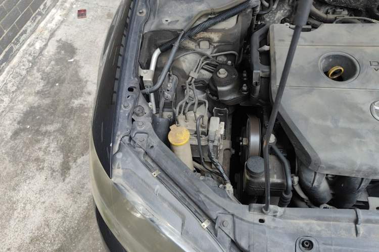 Used Mazda 6 2012 2.0L Automatic Fashion Edition Engine Bay Right
