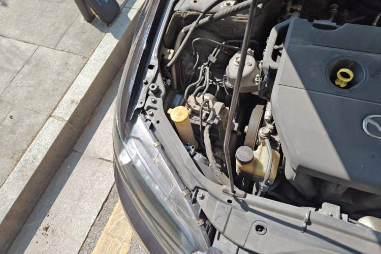 Used Mazda 6 2012 2.0L Automatic Fashion Edition Engine Bay Right