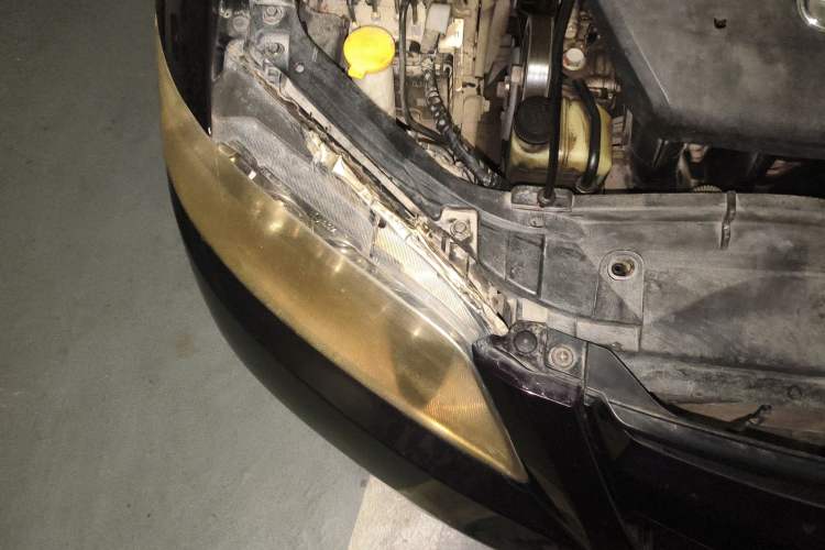 Used Mazda 6 2012 2.0L Automatic Fashion Edition Engine Bay Right