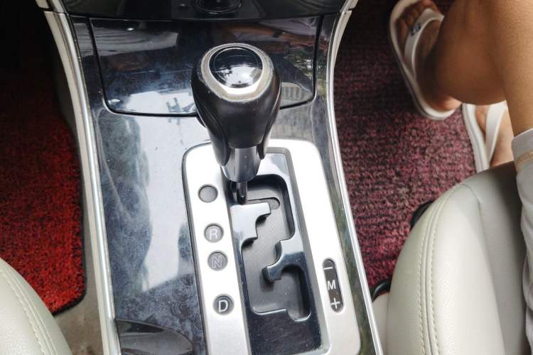 Used Mazda 6 2012 2.0L Automatic Fashion Edition Gear Lever