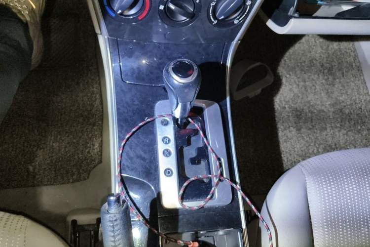 Used Mazda 6 2012 2.0L Automatic Fashion Edition Gear Lever