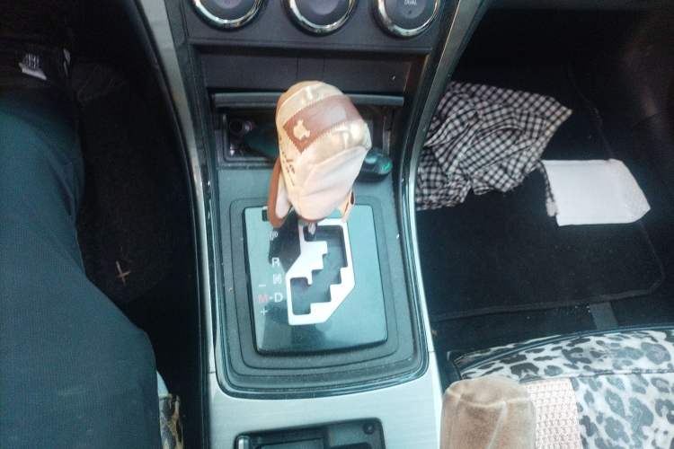 Used Mazda 6 2012 2.0L Automatic Elite Edition Gear Lever