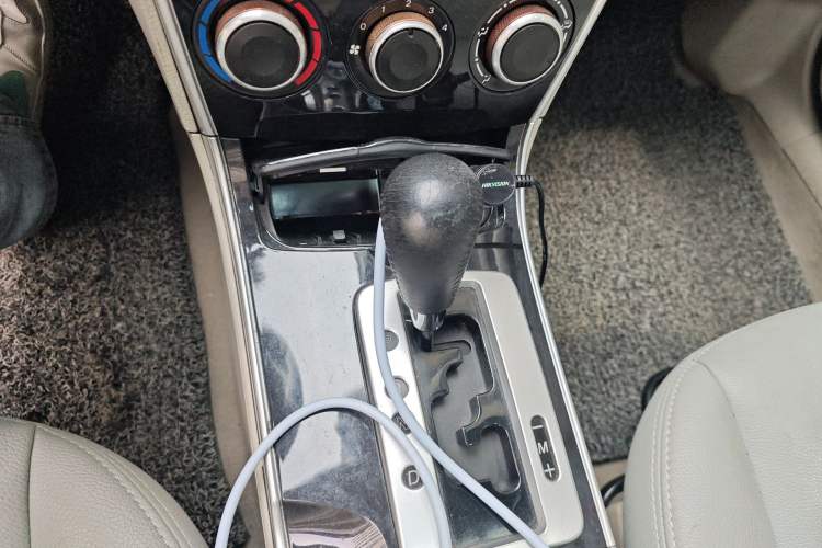 Used Mazda 6 2012 2.0L Automatic Fashion Edition Gear Lever
