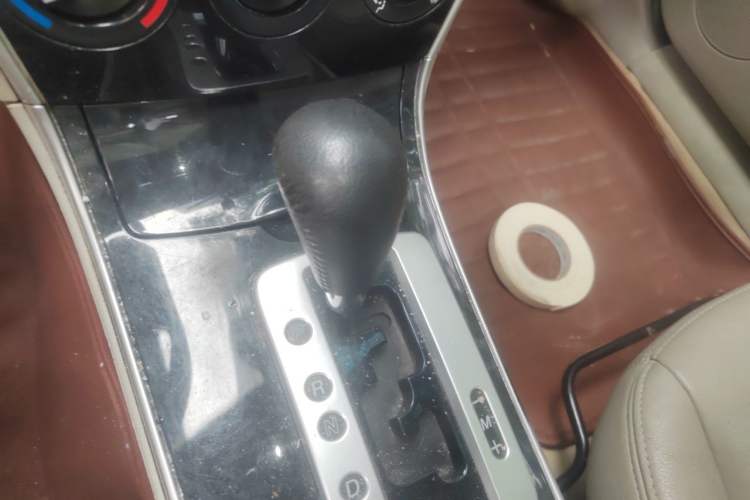 Used Mazda 6 2012 2.0L Automatic Fashion Edition Gear Lever