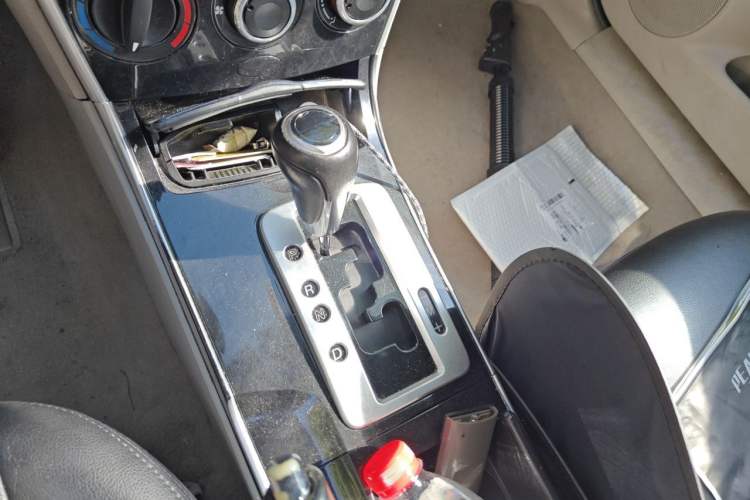 Used Mazda 6 2012 2.0L Automatic Fashion Edition Gear Lever