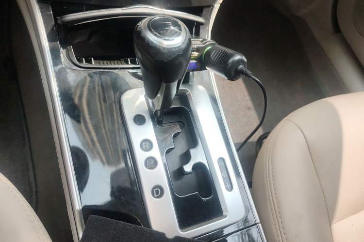 Used Mazda 6 2012 2.0L Automatic Fashion Edition Gear Lever