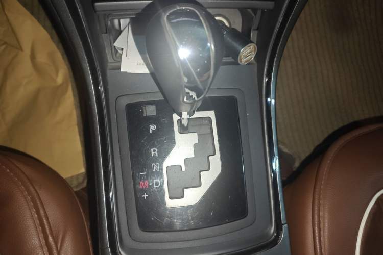 Used Mazda 6 2012 2.0L Automatic Elite Edition Gear Lever
