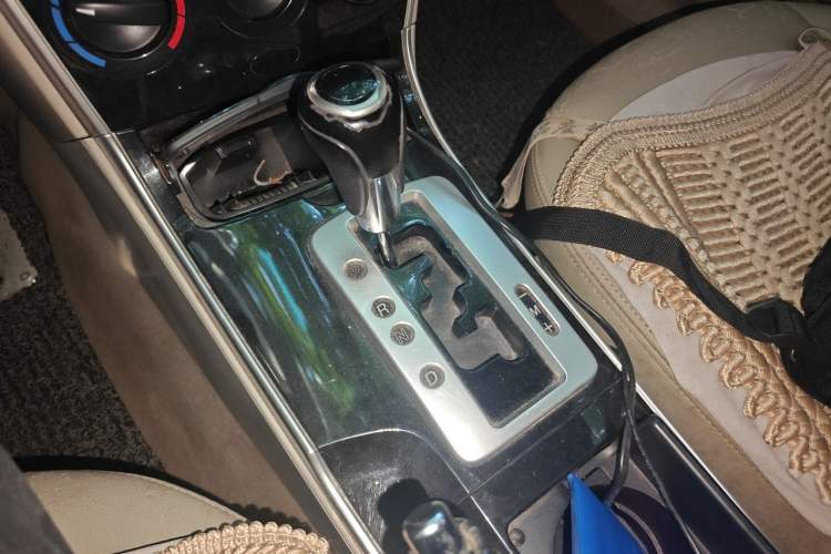 Used Mazda 6 2012 2.0L Automatic Fashion Edition Gear Lever