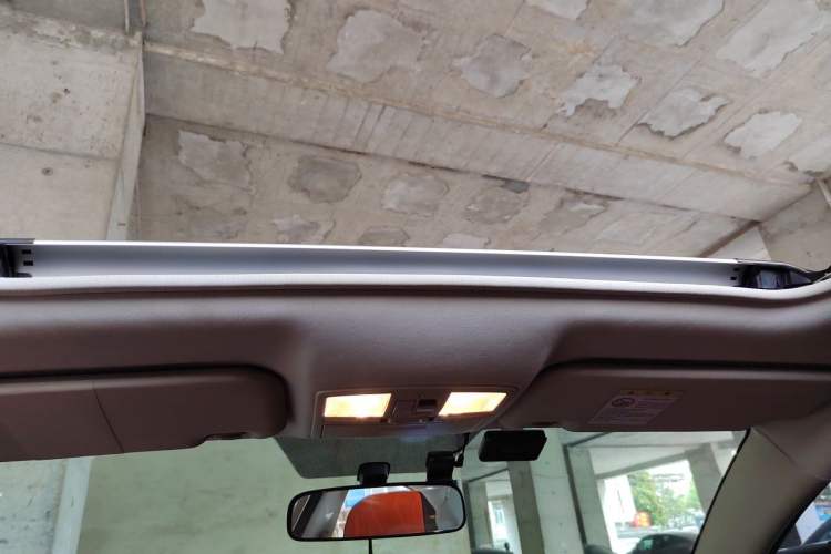 Used Mazda 6 2012 2.0L Automatic Elite Edition Headliner
