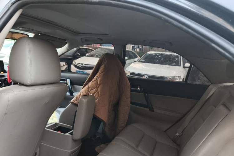 Used Mazda 6 2012 2.0L Automatic Ultra-Luxury Version Headliner