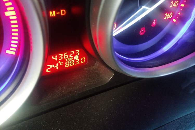 Used Mazda 6 2012 2.0L Automatic Elite Edition Odometer Close Up