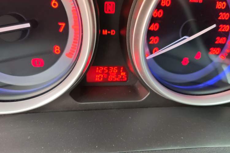 Used Mazda 6 2012 2.0L Automatic Elite Edition Odometer Close Up
