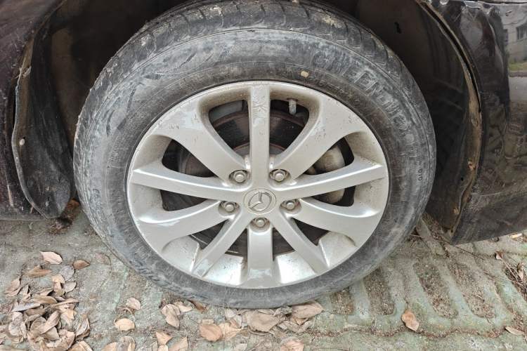 Used Mazda 6 2012 2.0L Automatic Fashion Edition Right Front Wheel Hub