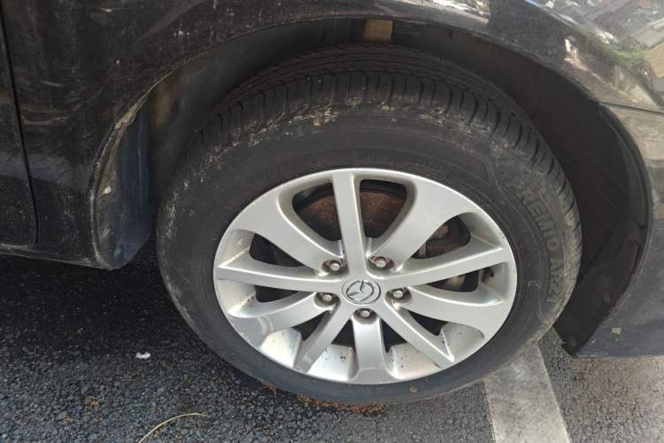 Used Mazda 6 2012 2.0L Automatic Fashion Edition Right Front Wheel Hub