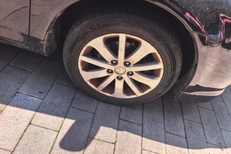 Used Mazda 6 2012 2.0L Automatic Ultra-Luxury Version Right Front Wheel Hub