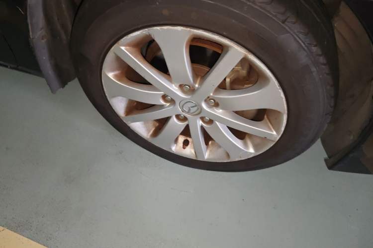 Used Mazda 6 2012 2.0L Automatic Fashion Edition Right Front Wheel Hub