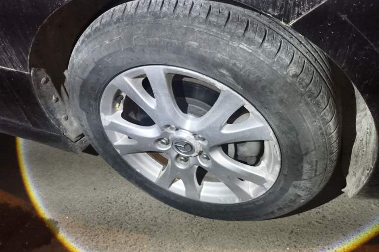 Used Mazda 6 2012 2.0L Automatic Elite Edition Right Front Wheel Hub