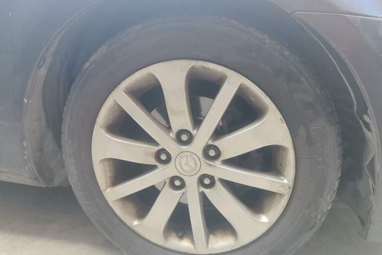 Used Mazda 6 2012 2.0L Automatic Fashion Edition Right Front Wheel Hub