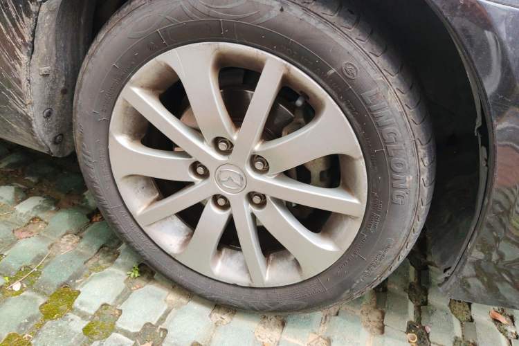 Used Mazda 6 2012 2.0L Automatic Fashion Edition Right Front Wheel Hub
