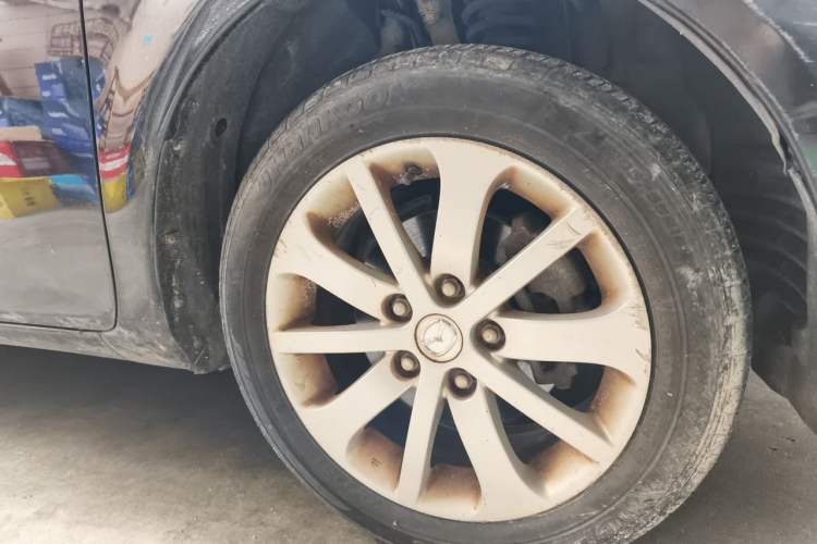 Used Mazda 6 2012 2.0L Automatic Fashion Edition Right Front Wheel Hub