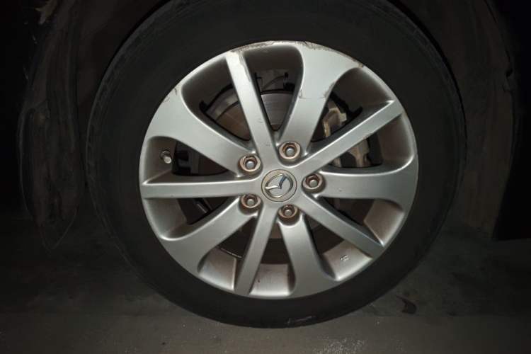 Used Mazda 6 2012 2.0L Automatic Fashion Edition Right Front Wheel Hub