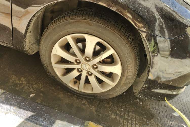 Used Mazda 6 2012 2.0L Automatic Fashion Edition Right Front Wheel Hub