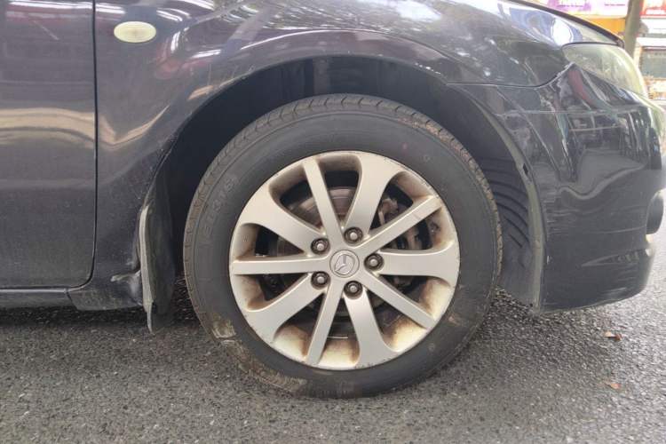 Used Mazda 6 2012 2.0L Automatic Fashion Edition Right Front Wheel Hub